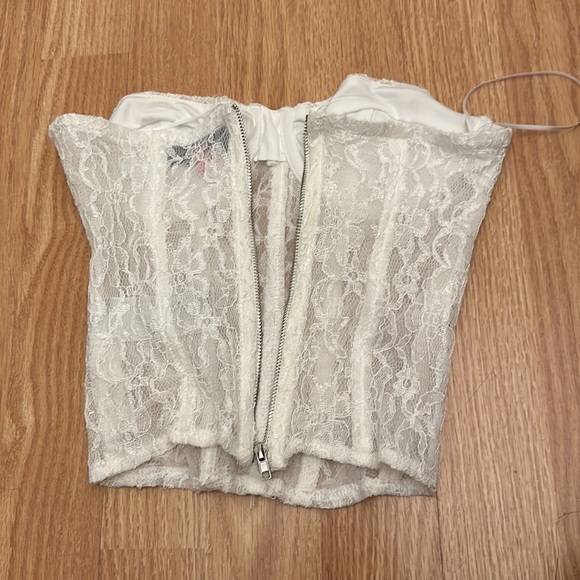 Edikted Corset top - Picture 2 of 6